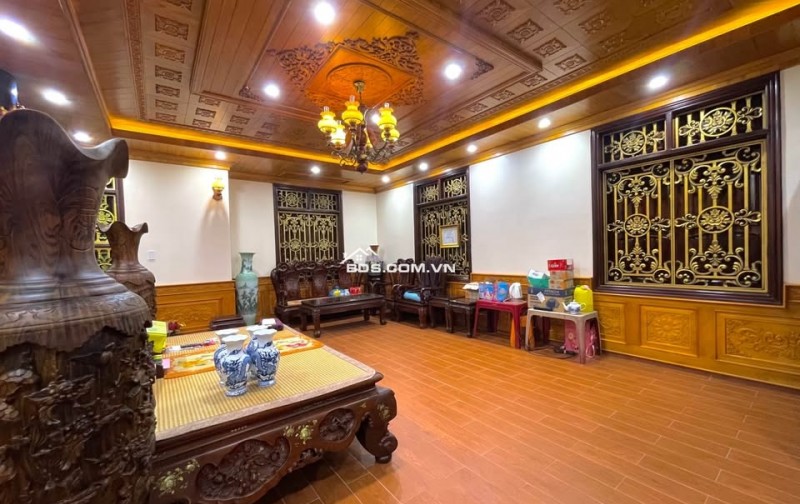 PHẠM NGỌC THẠCH - XÃ ĐÀN: Ô TÔ tránh trước cổng, hậu nở, DT123m2, VỊ TRÍ VÀNG - TIỀM NĂNG KIM CƯƠNG